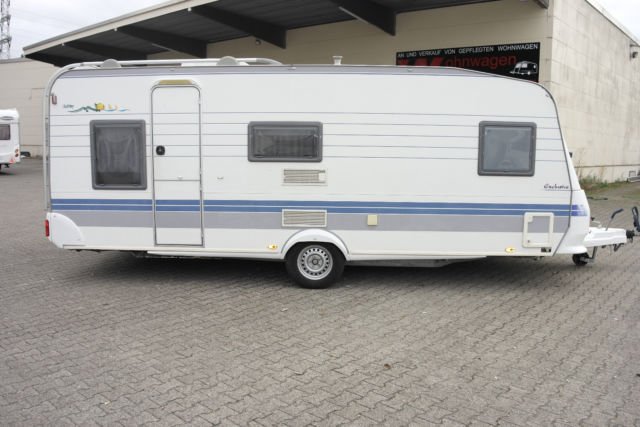 Anhänger HOBBY 24 560 KMFE EXCLUSIVE