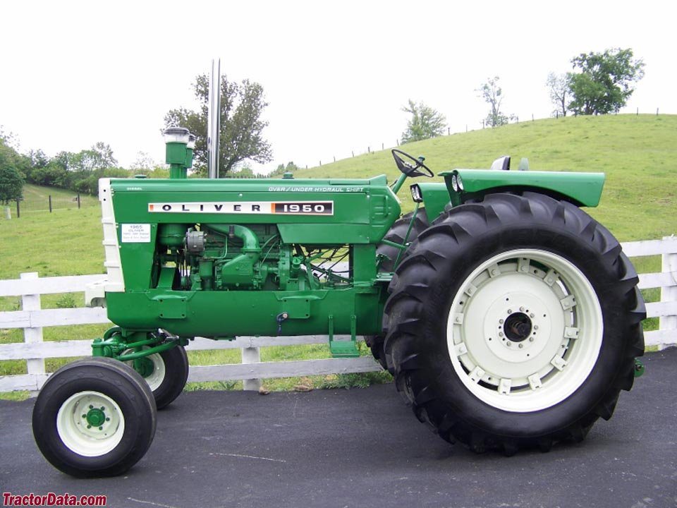 Tractor Oliver 1950 (4 WD)