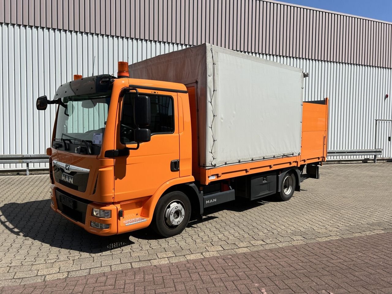 Lastwagen MAN TGL 7.180 4X2 BB EEV