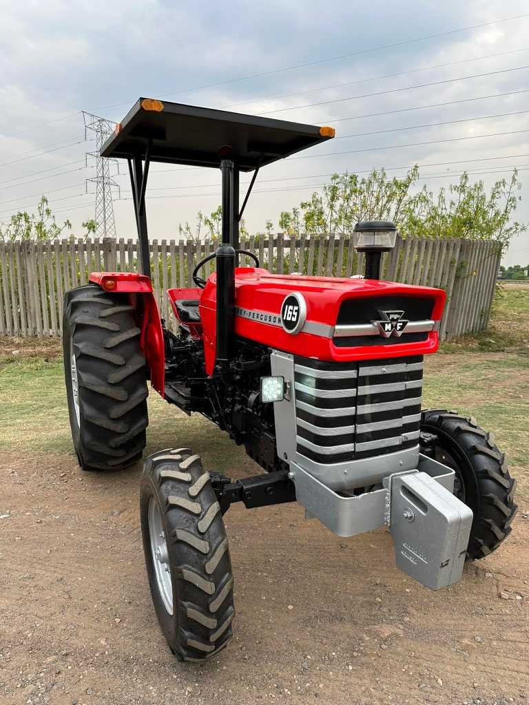 Tractor Massey Ferguson 1615 TS