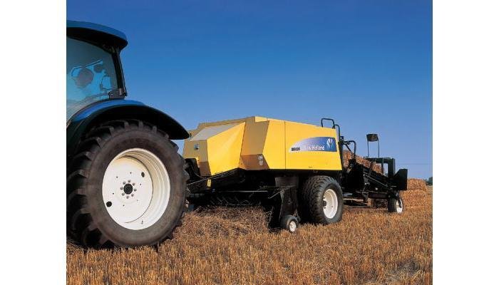 Tractor Case New Holland T 9040