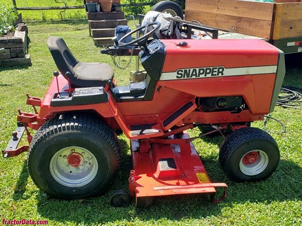 Ride-on mowers Snapper 1855 A (80928) - Garden Tractor, 18hp