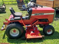 Snapper 1855 A (80928) - Garden Tractor, 18hp