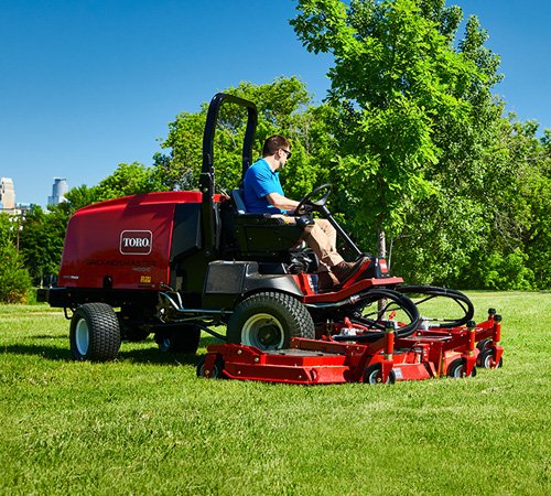 Aufsitzmäher TORO 2-0111 (R-26) - Rear-Engine Riding Mower