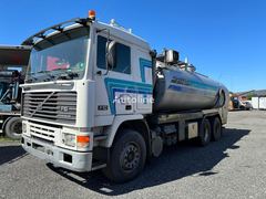 Volvo F10-1-V-6X2/4600+1350