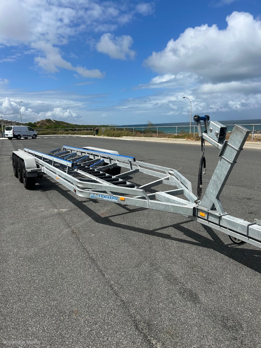 Przyczepki do 750 kg Escort BOAT TRAILER/440