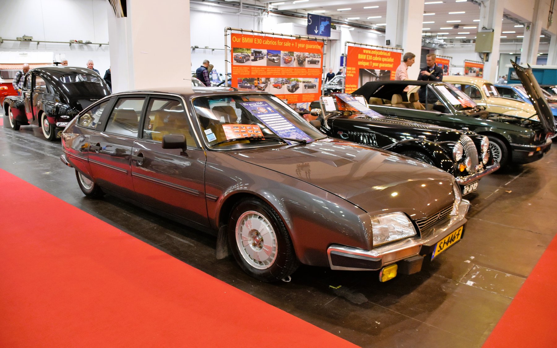 Van Citroën CX 2400