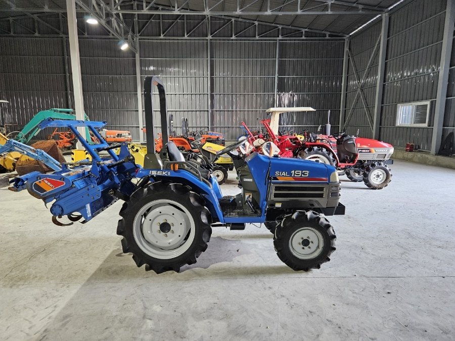 Tractor Iseki SIAL 19