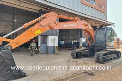 Tata Hitachi Bagger & Verdichtung