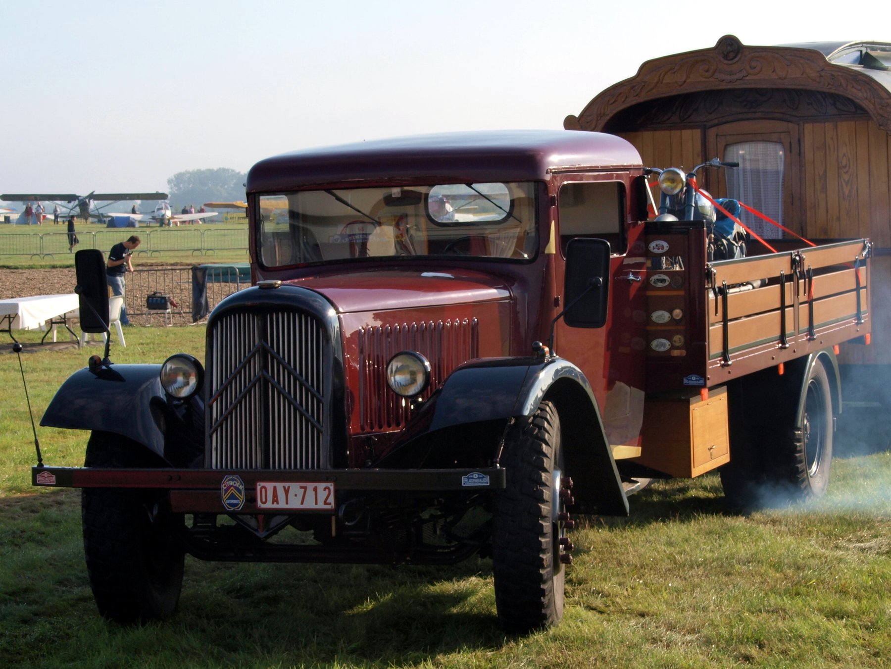 Truck CITROEN PY 700