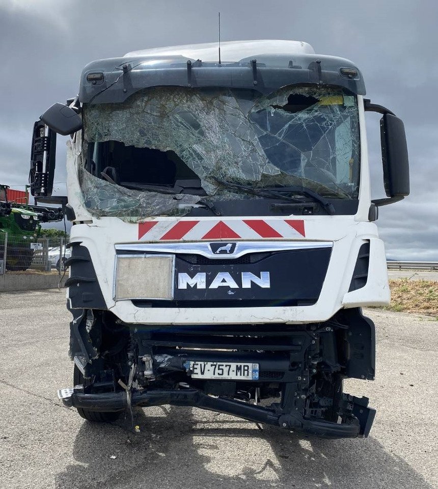 MAN 13.240