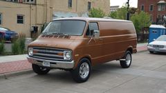 Dodge B-300 TRADESMAN