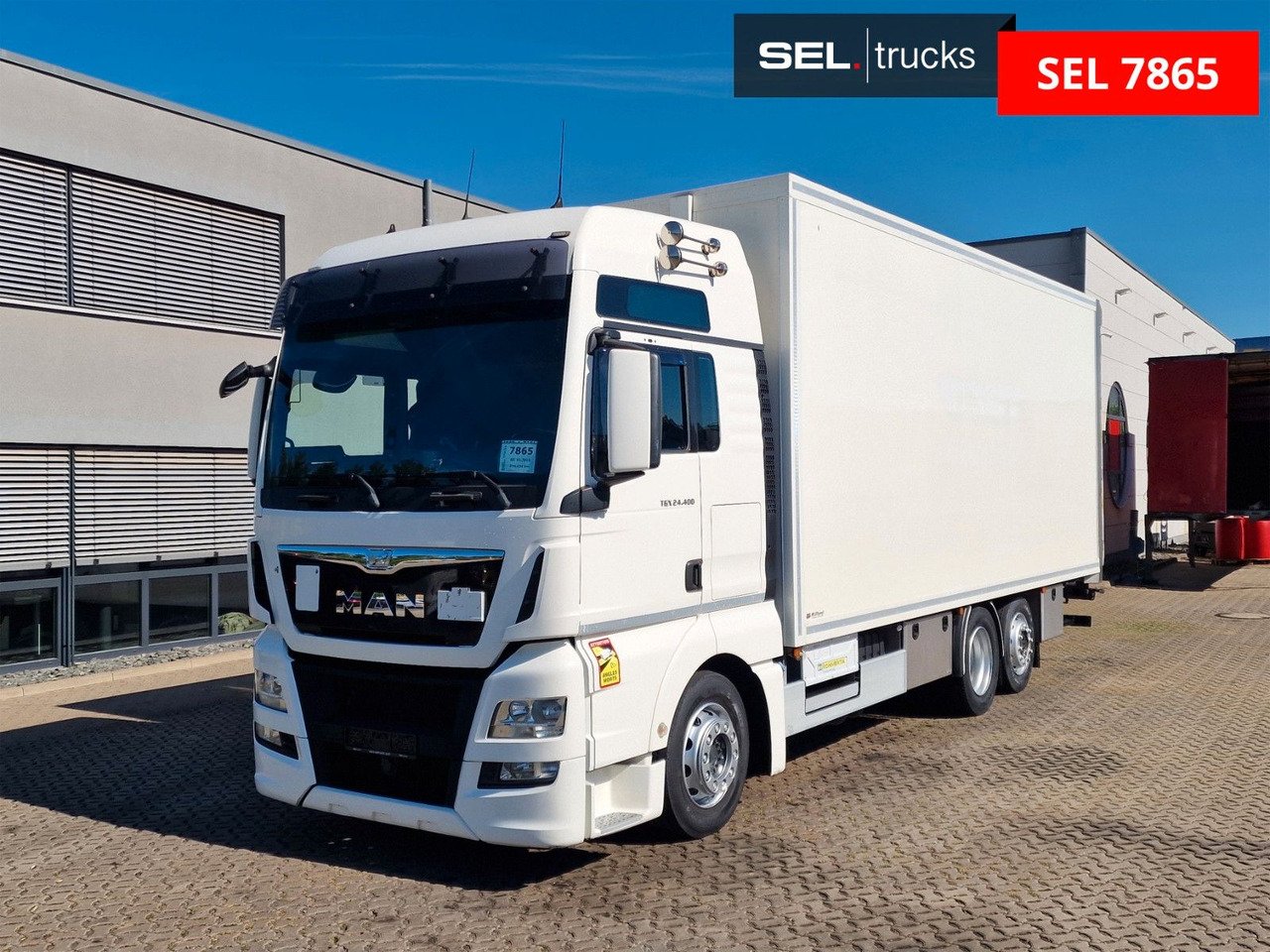 Truck MAN 24.400 6X2-2 LL-U