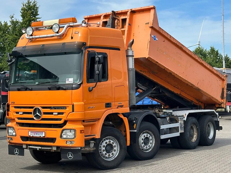 Truck Mercedes Benz 4151 L 8X4