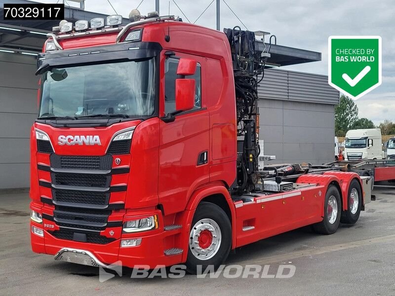 Truck Scania S 520 A6x2/4LB