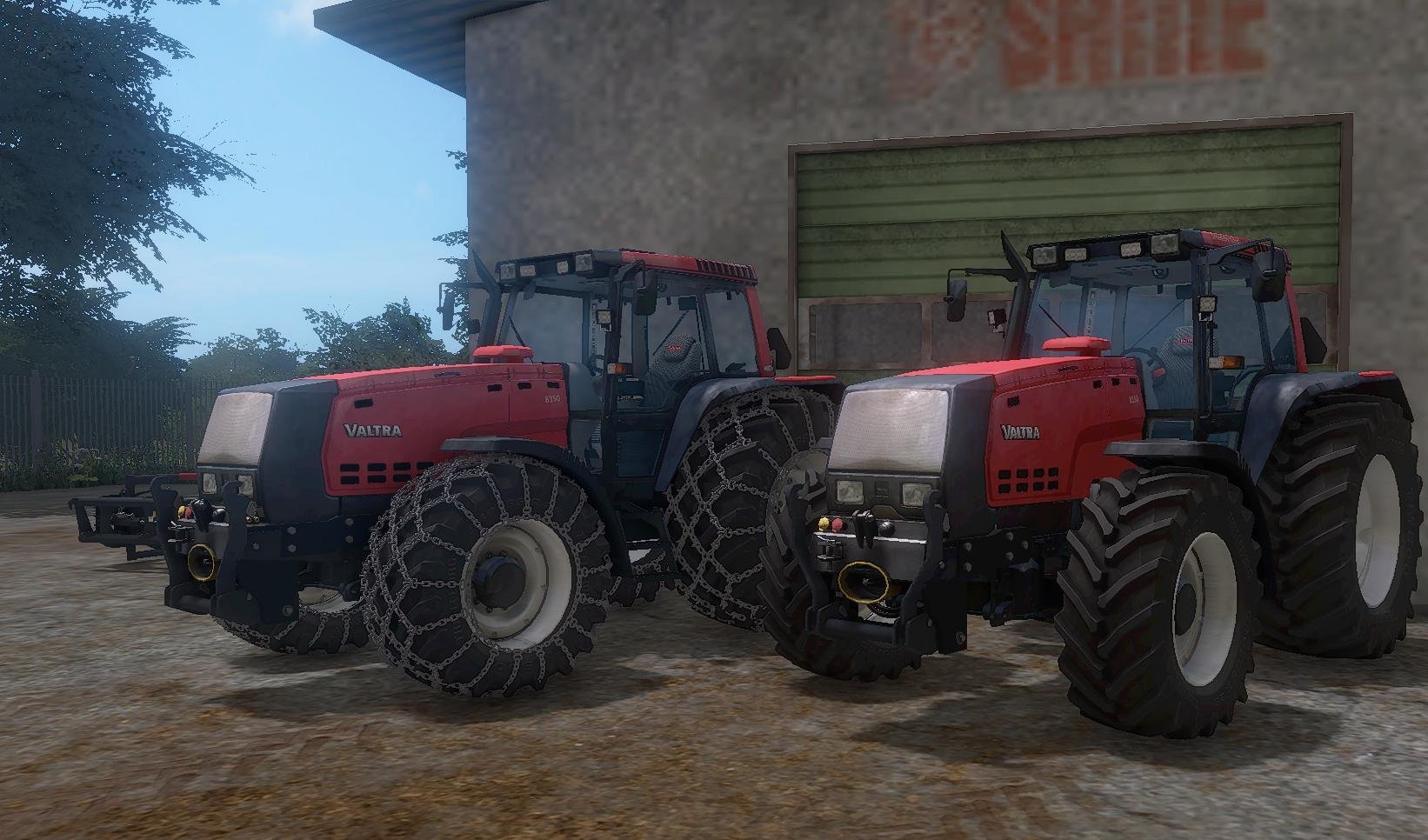 Traktor Valtra 8350-4