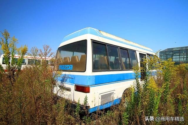 Van Mazda WE1F32/T3500L58DC/35(3,5)