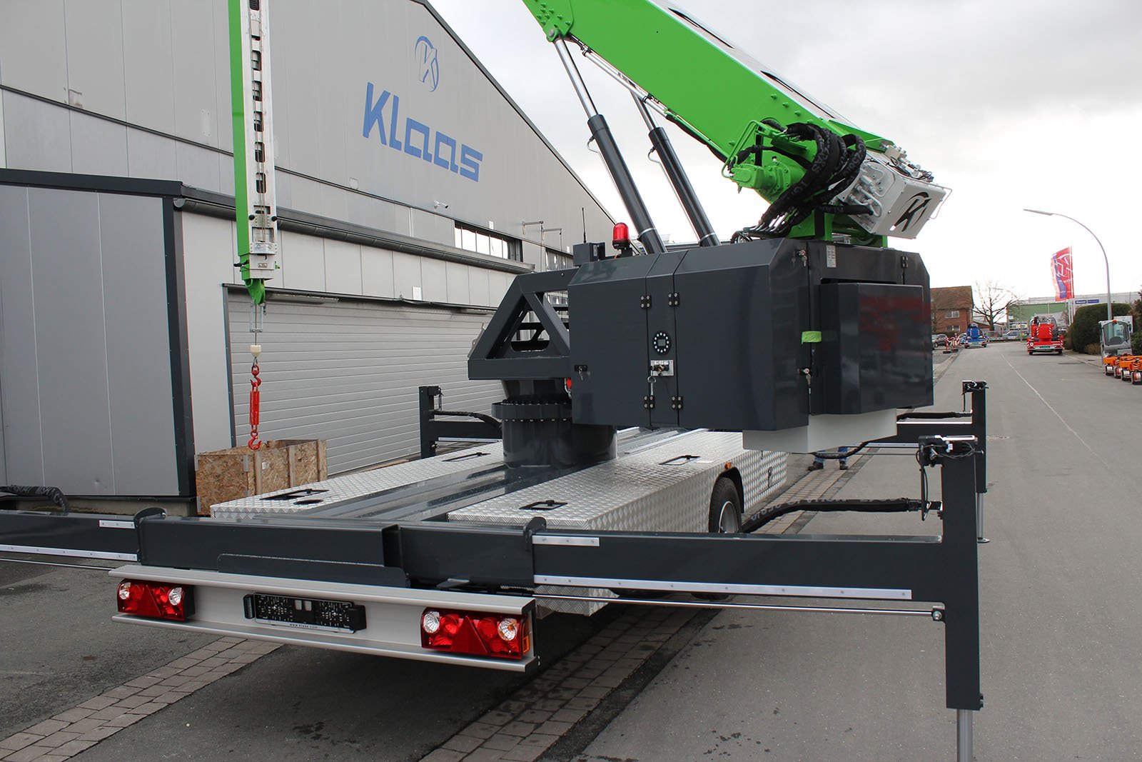 Trailer Klaas Alu Kranbau AMAK 33 E