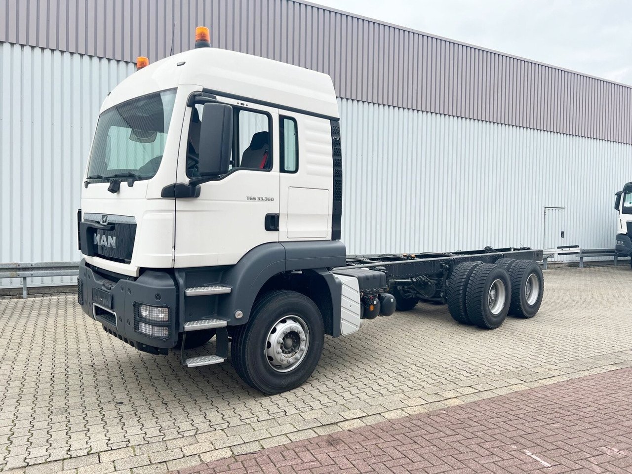 MAN 33.360 6X4 BB