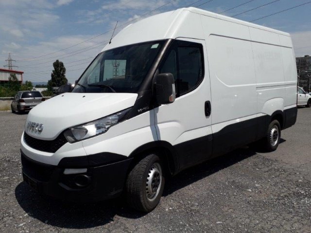 Van Iveco 35S15V-VAN-210/395