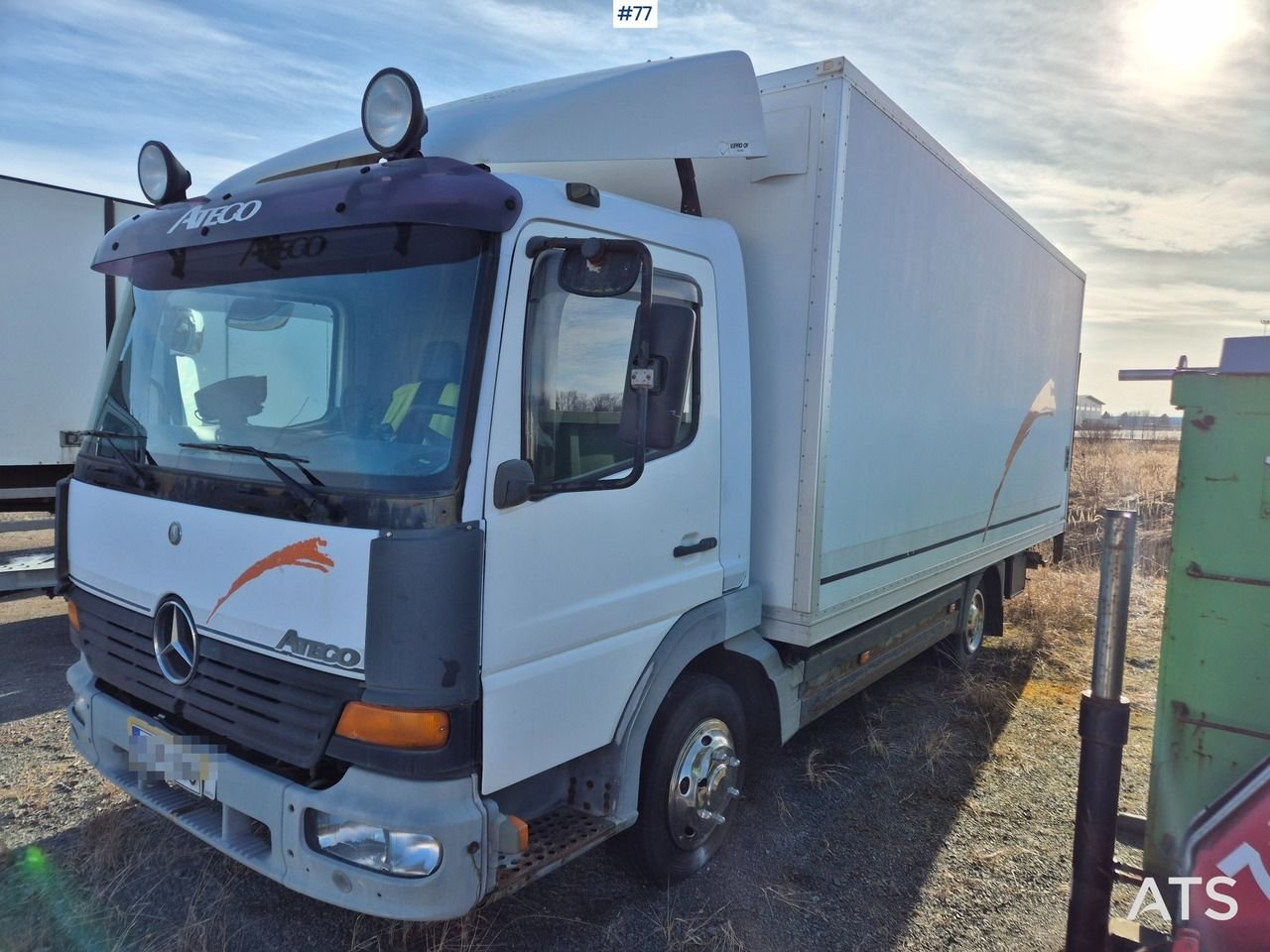 Truck Mercedes Benz 950.3