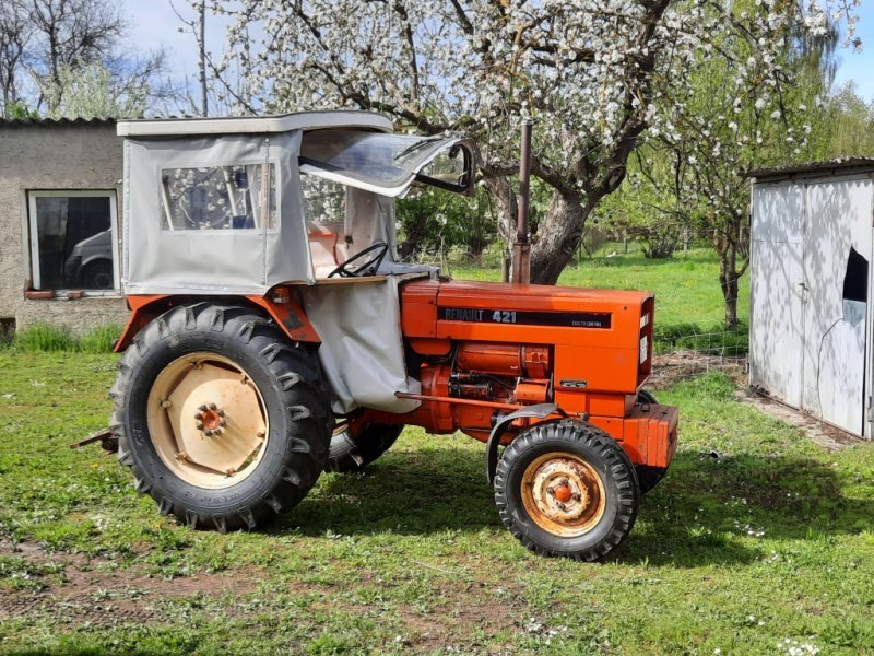 Tractor Renault 42-70 F