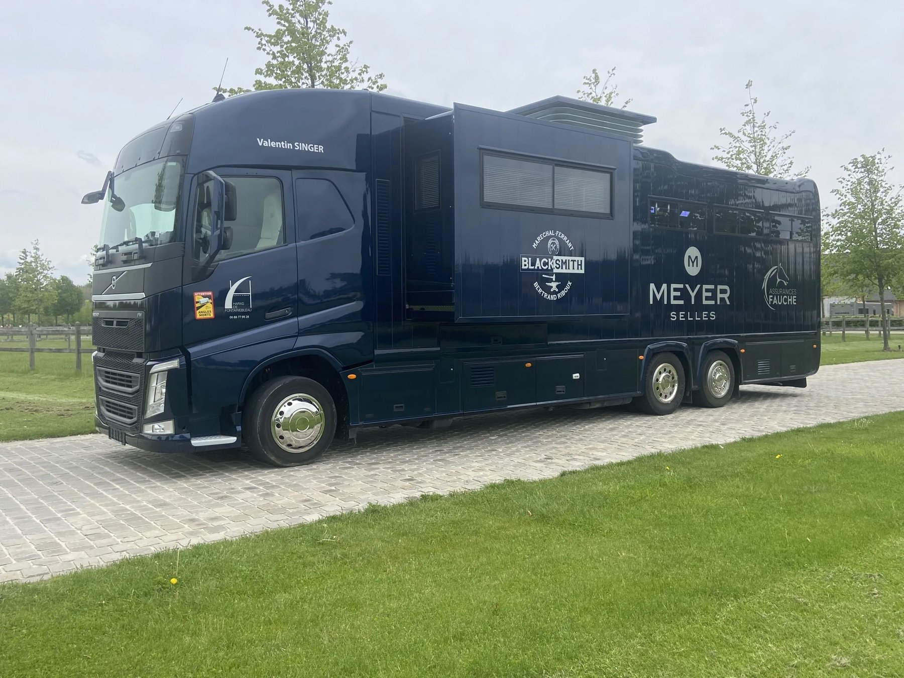 Truck Stx FH HORSEBOX