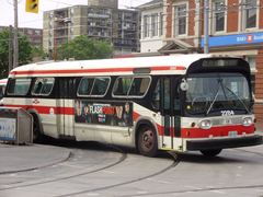 Gmc Truck And Bus ; Gm Diesel Division Autobusy i autokary