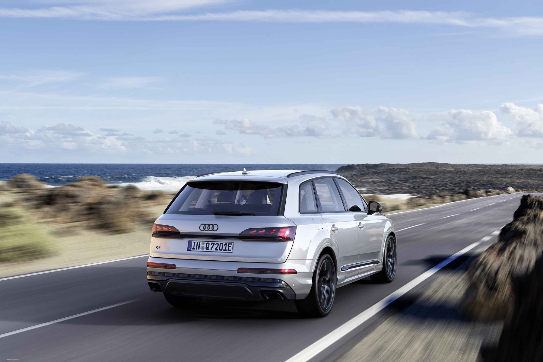 Transporter Audi Q7 QUATTRO R4