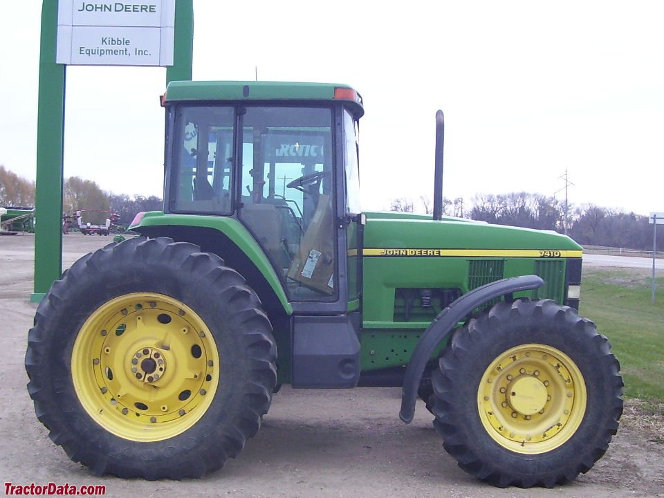 Traktor John Deere 7410