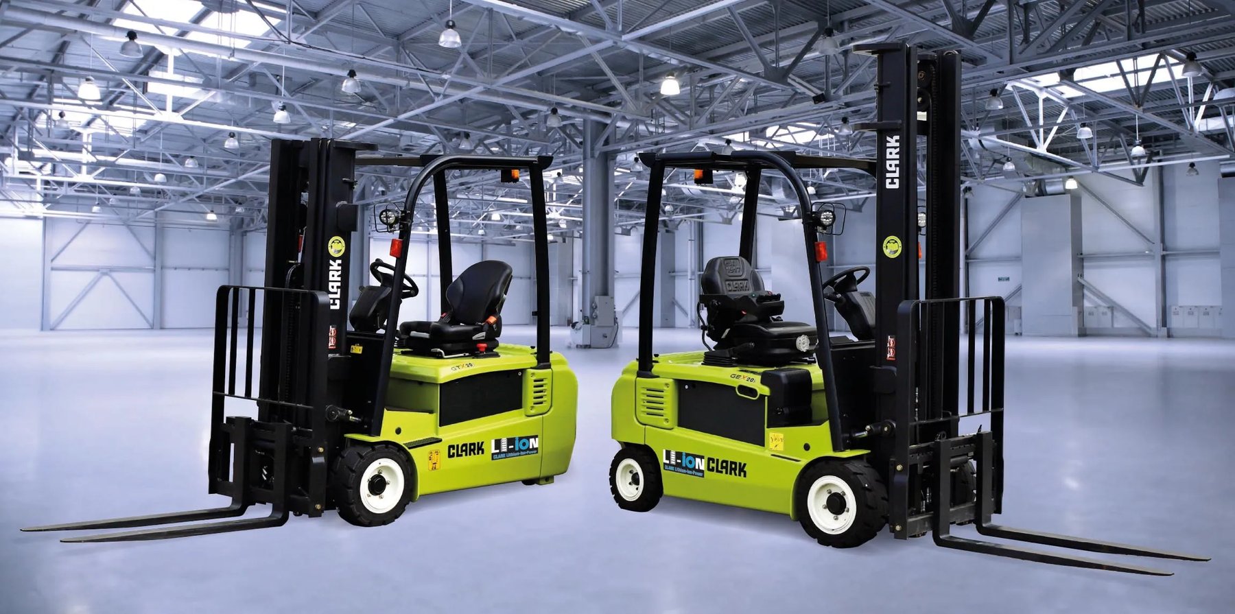 Pallet truck CLARK Tructractor