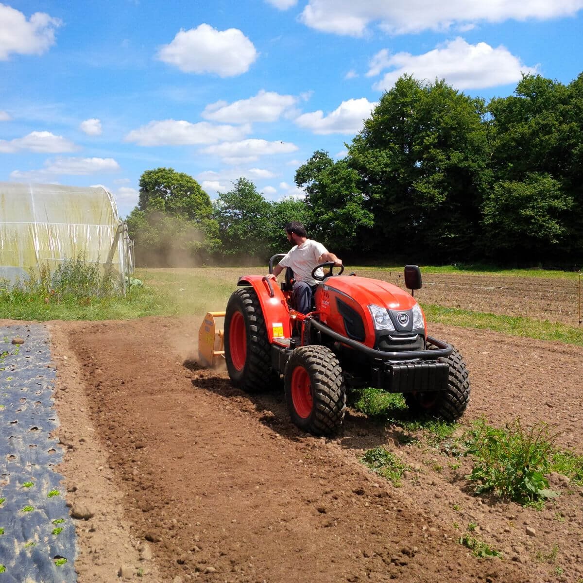 Tractor Kioti FX850