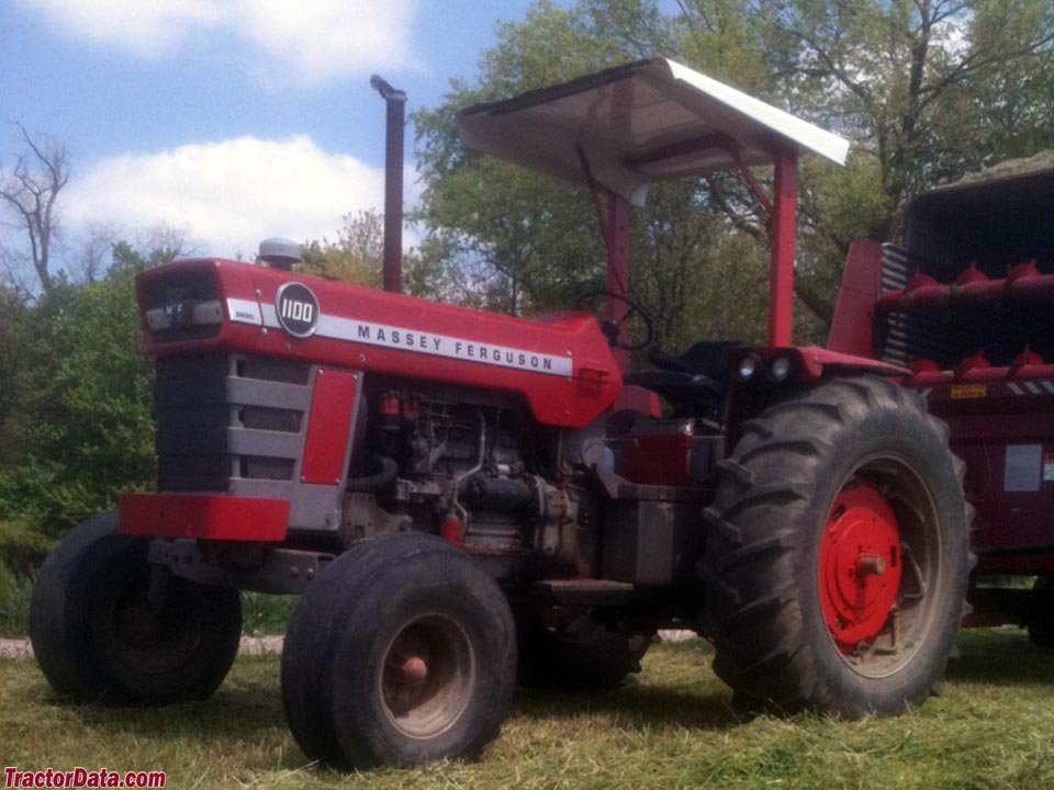 Tractor Massey Ferguson MF 1100