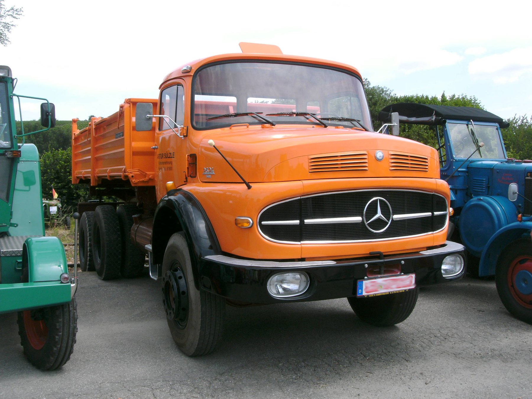 Truck Mercedes Benz 1244 L