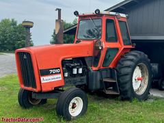 Allis Chalmers 7010