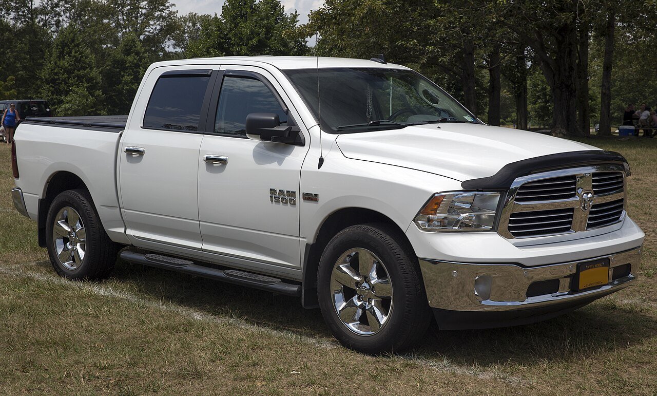 Van Dodge RAM 1500 SLT CREWCRAB