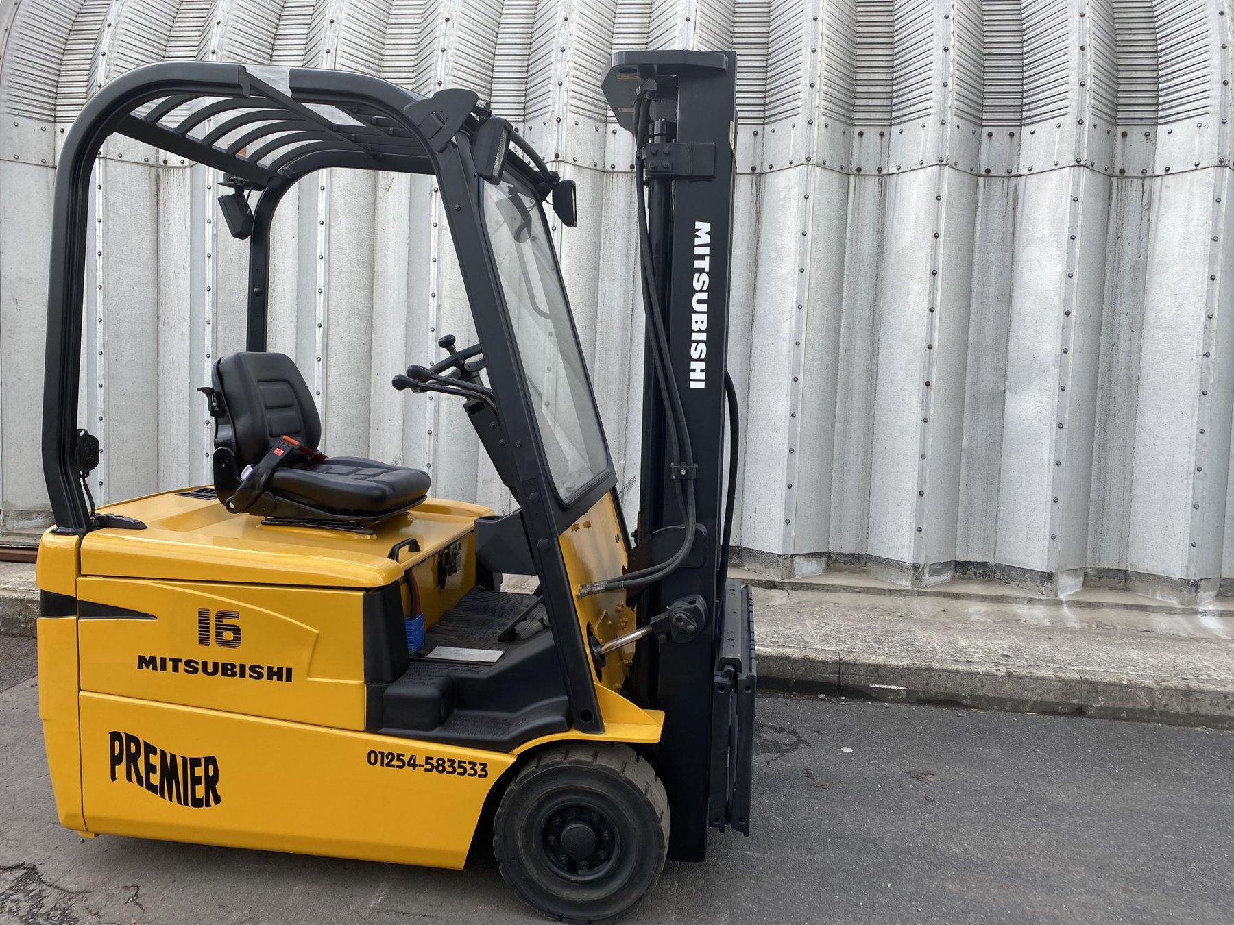 Elektrostapler Mitsubishi FB-16-NT