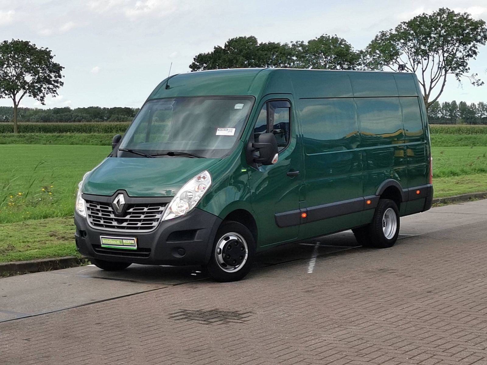 Van Renault T 35 L2 KIEPBAK 2.5 DCI 74 KW E4
