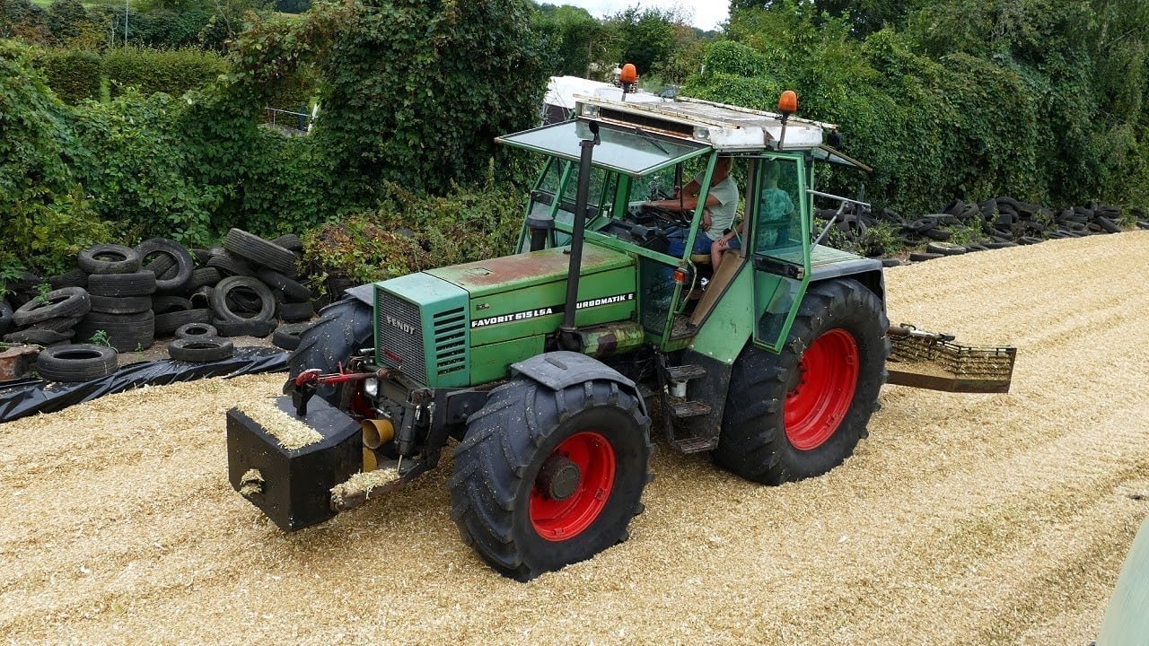 Tractor Fendt Favorit 615 LSA
