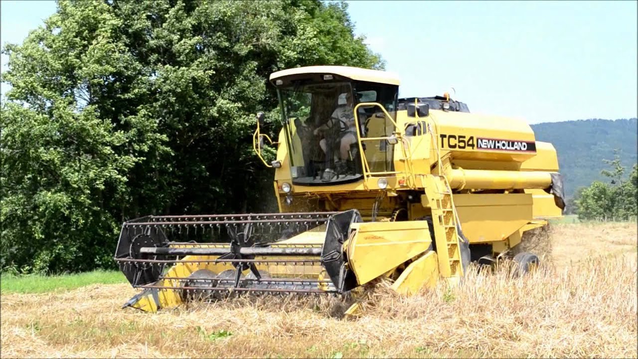 Harvester New Holland TC 54 HT D