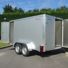 TOW-A-VAN 220 D