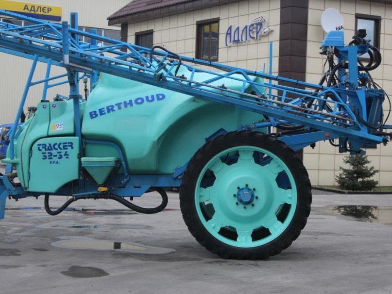 Maschine Berthoud Racer 3200
