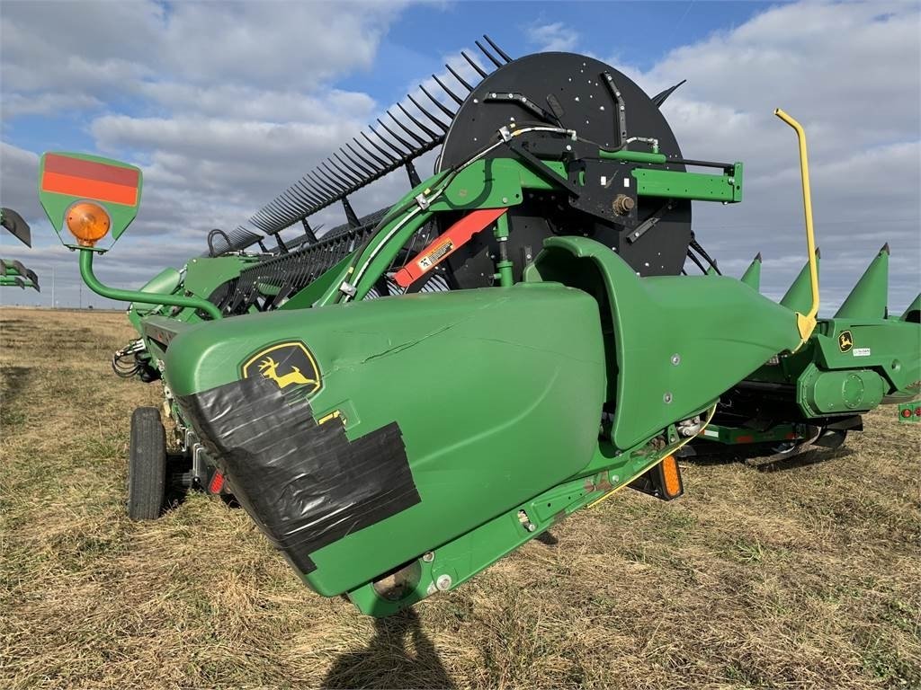 John Deere 646