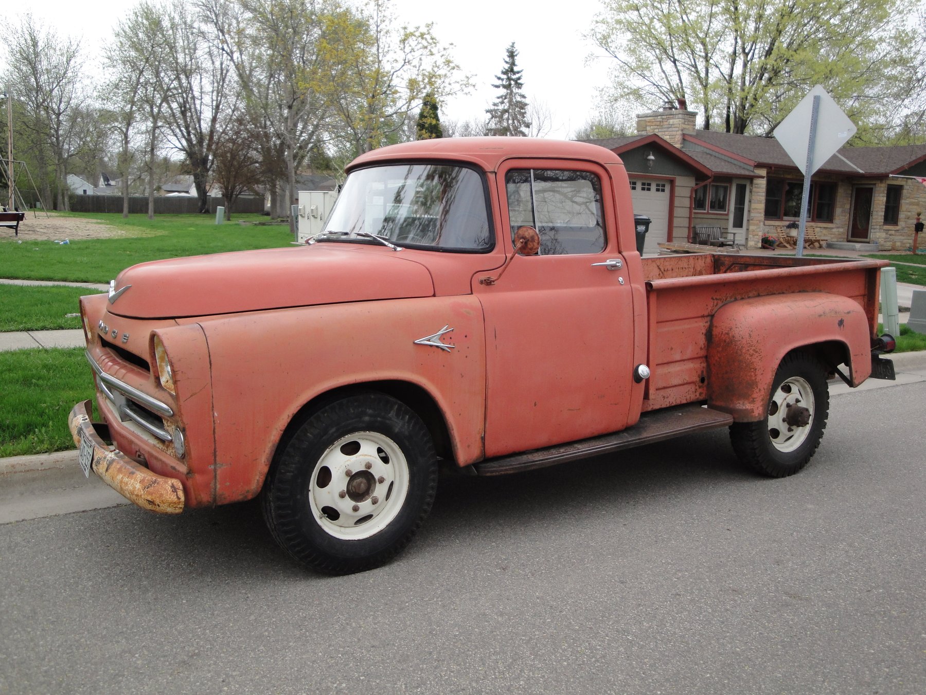 Transporter Dodge Pick Up