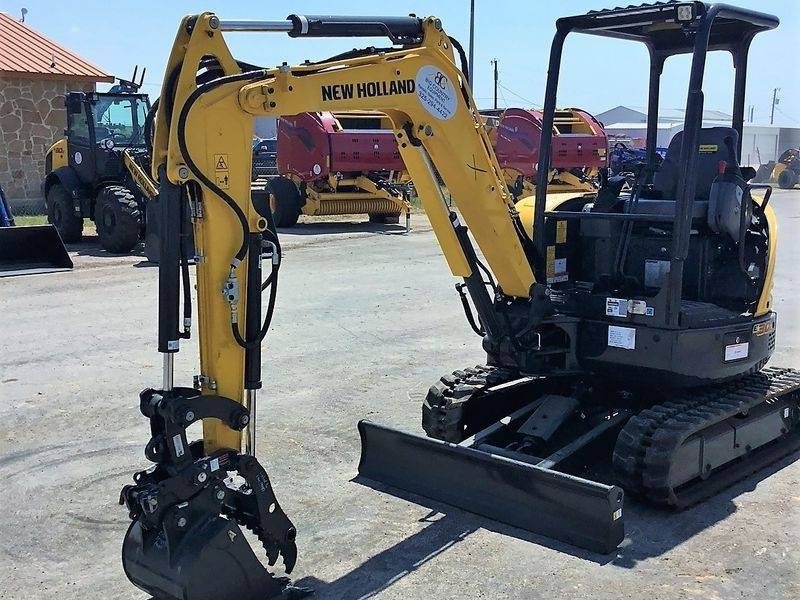 New Holland E30.2SR