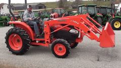 Kubota L3240HST