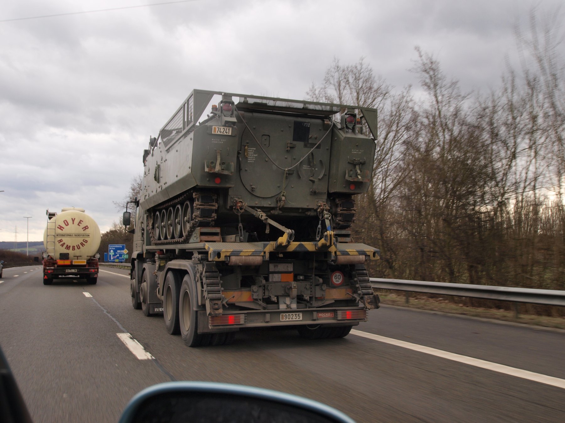 Transporter Iveco 22