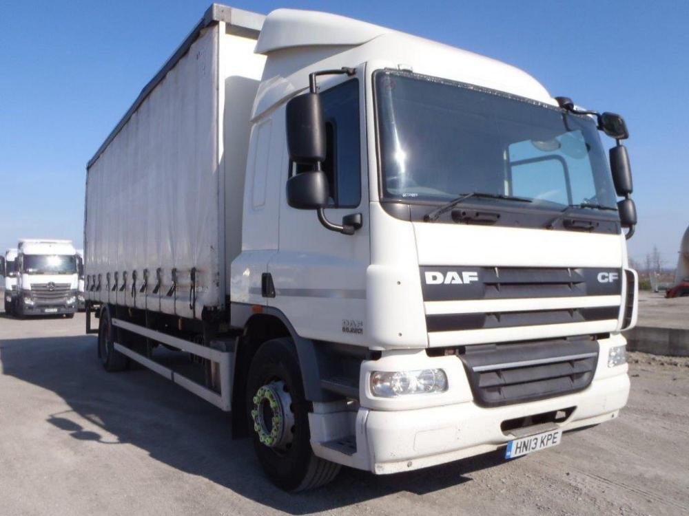Lastwagen DAF CF 65 220