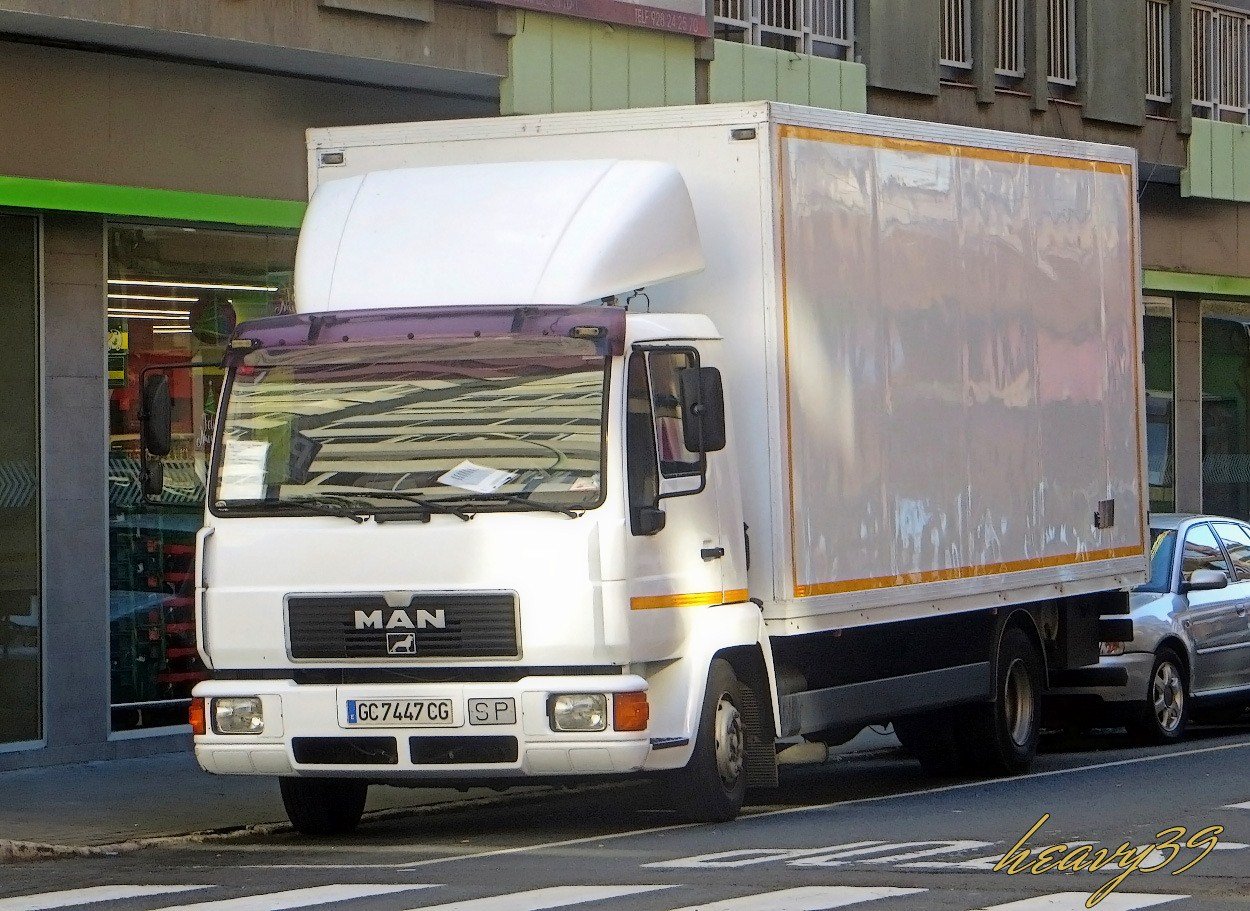 Truck MAN L 2000 A130 9033103