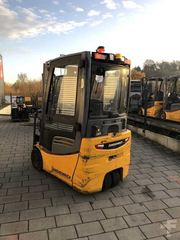 Jungheinrich EFG 213 - 464DZ